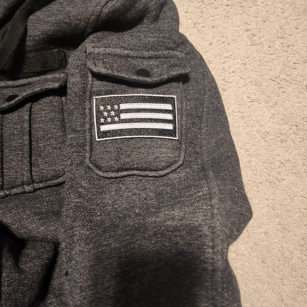 Jacket - Picture 4 of 5